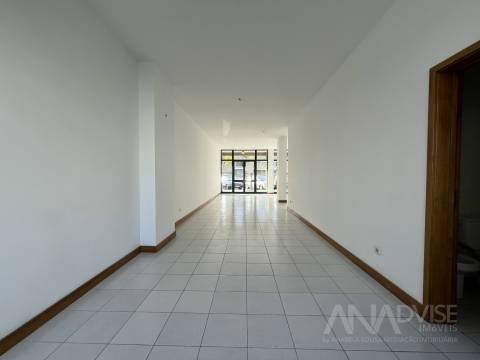 Loja  Venda em Repeses e São Salvador,Viseu