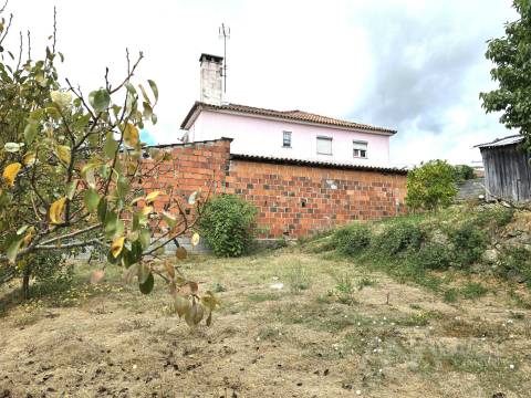 Moradia Isolada T3 Venda em São Pedro de France,Viseu