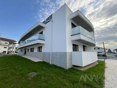 Apartamento T2 Arrendamento em Abraveses,Viseu