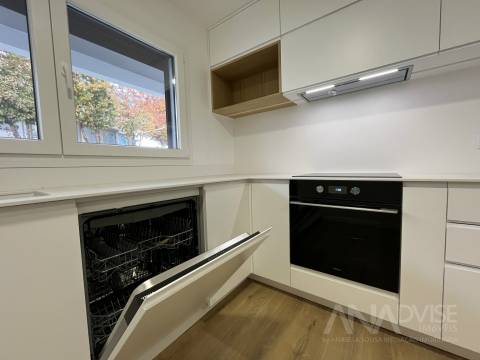 Apartamento T2 Arrendamento em Abraveses,Viseu