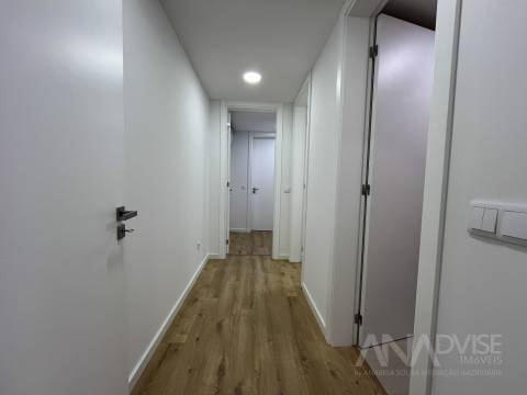 Apartamento T2 Arrendamento em Abraveses,Viseu