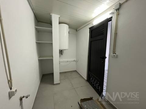 Apartamento T2 Arrendamento em Viseu,Viseu