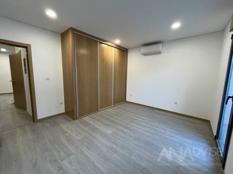 Apartamento T2 Arrendamento em Viseu,Viseu