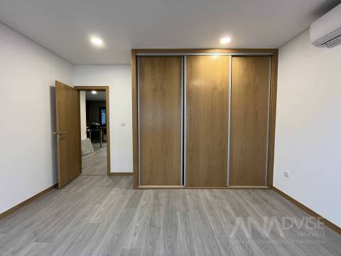 Apartamento T2 Arrendamento em Viseu,Viseu