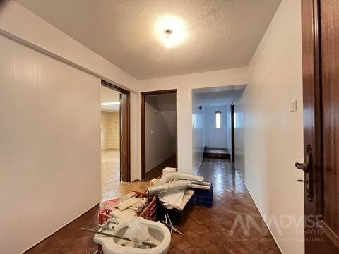 Apartamento T2 Arrendamento em Rio de Loba,Viseu