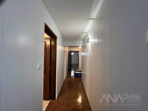 Apartamento T2 Arrendamento em Rio de Loba,Viseu