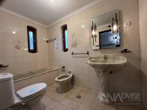 Apartamento T2 Arrendamento em Rio de Loba,Viseu