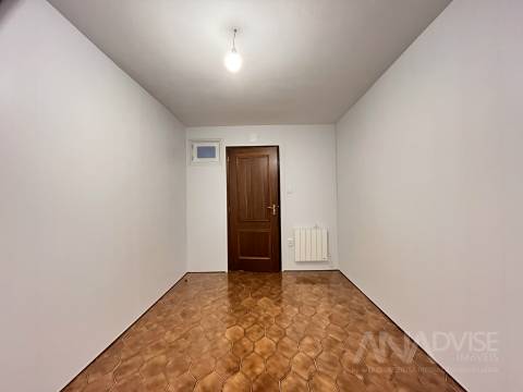 Apartamento T2 Arrendamento em Rio de Loba,Viseu