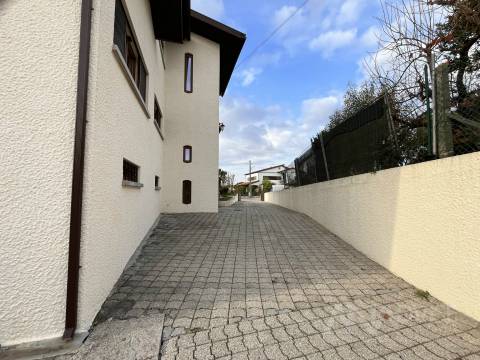 Apartamento T2 Arrendamento em Rio de Loba,Viseu