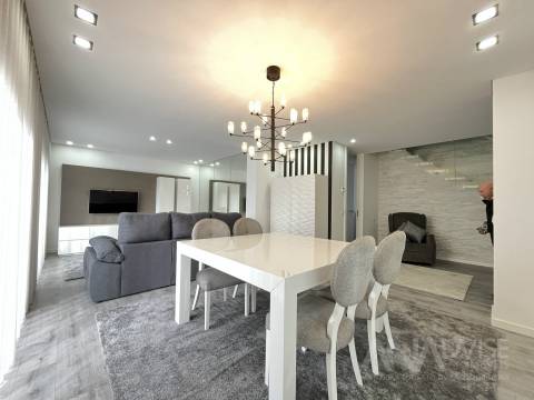 Apartamento T2+1 DUPLEX Arrendamento em Viseu,Viseu