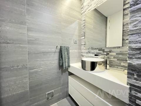 Apartamento T2+1 DUPLEX Arrendamento em Viseu,Viseu