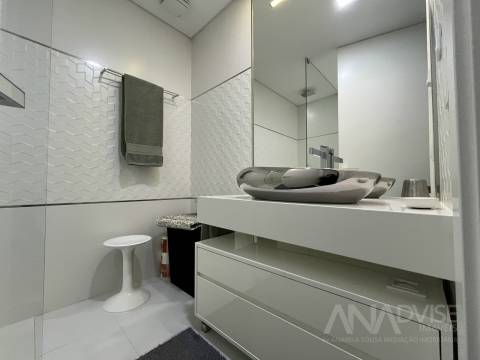 Apartamento T2+1 DUPLEX Arrendamento em Viseu,Viseu