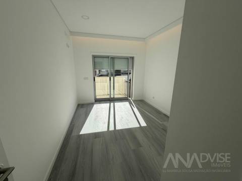 Apartamento T3 Venda em Viseu,Viseu