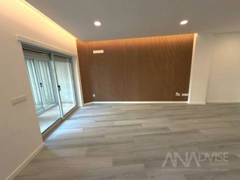 Apartamento T3 Venda em Viseu,Viseu