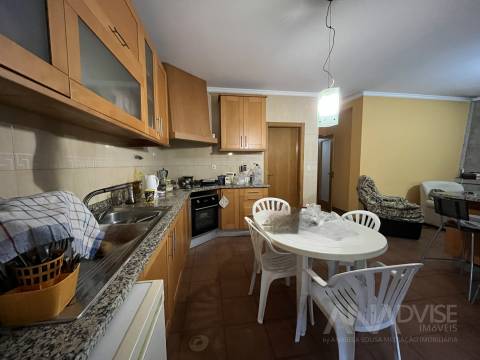 Moradia Geminada T5 Venda em Fragosela,Viseu