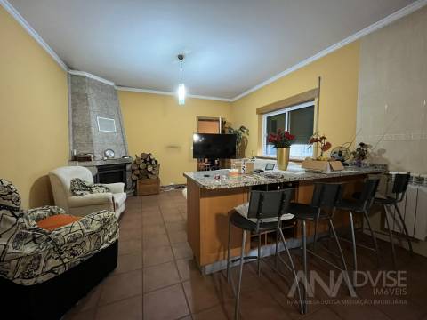 Moradia Geminada T5 Venda em Fragosela,Viseu