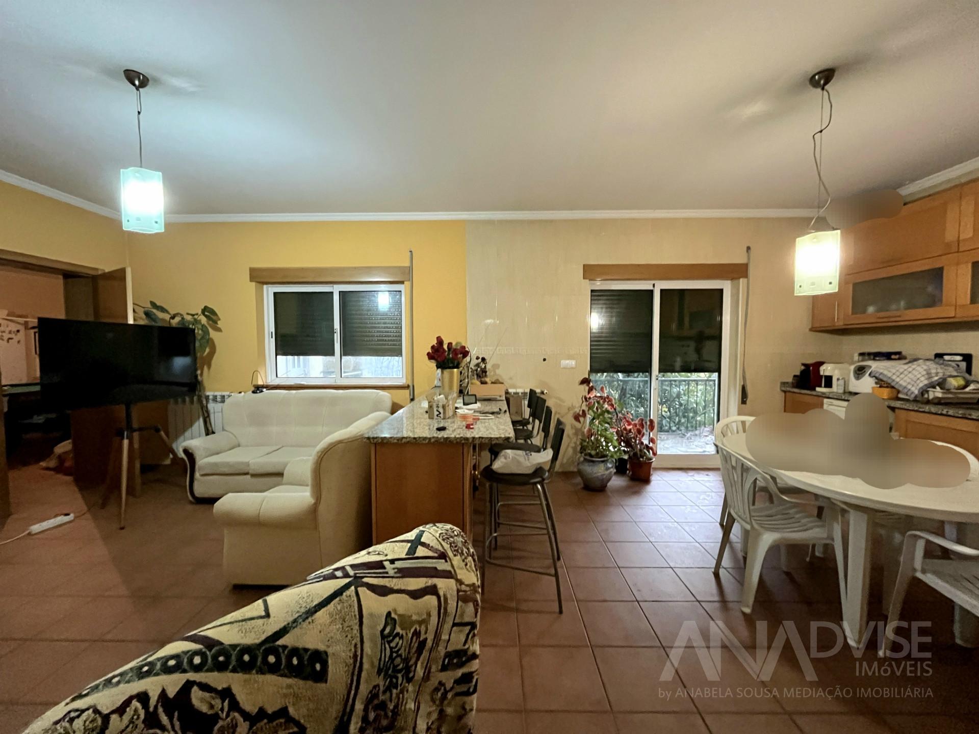 Moradia Geminada T5 Venda em Fragosela,Viseu