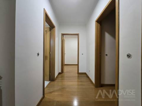 Apartamento T3 Arrendamento em Viseu,Viseu