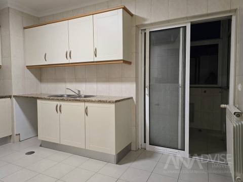 Apartamento T3 Arrendamento em Viseu,Viseu