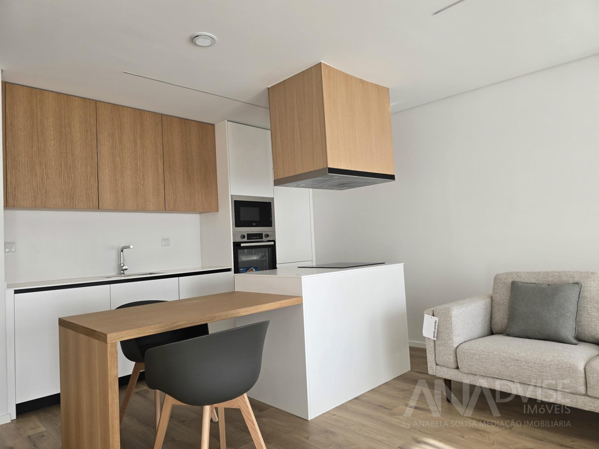 Apartamento T1 Arrendamento em Mafamude e Vilar do Paraíso,Vila Nova de Gaia