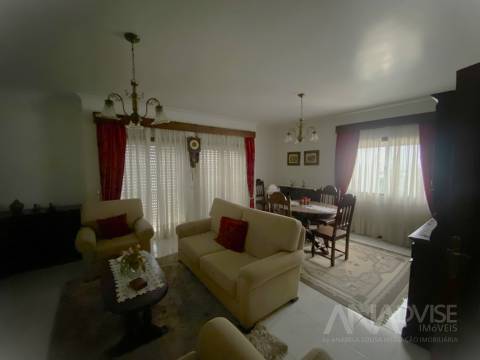 Apartamento T3 Arrendamento em Viseu,Viseu