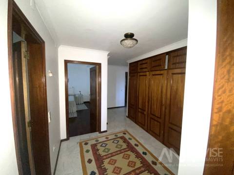 Apartamento T3 Arrendamento em Viseu,Viseu