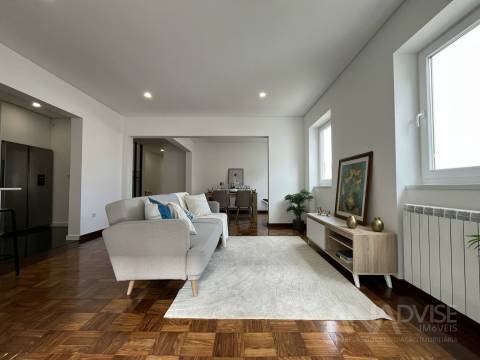 Apartamento T3 Duplex para venda no centro de Viseu