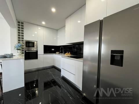 Apartamento T3 Duplex para venda no centro de Viseu