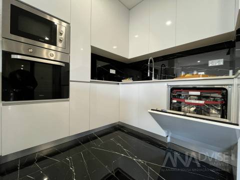 Apartamento T3 Duplex para venda no centro de Viseu