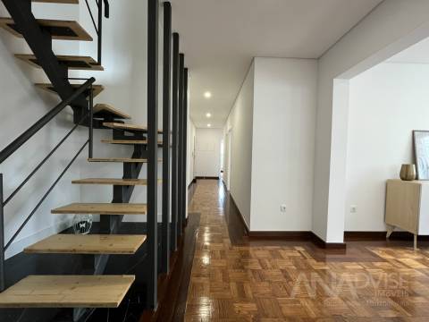 Apartamento T3 Duplex para venda no centro de Viseu