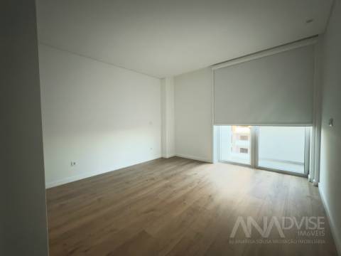 Apartamento T3 Arrendamento em Ranhados,Viseu