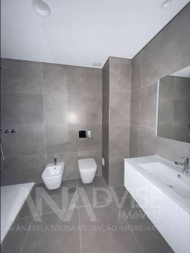 Apartamento T3 Arrendamento em Ranhados,Viseu