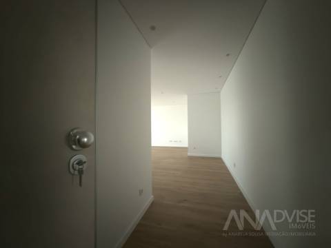 Apartamento T3 Arrendamento em Ranhados,Viseu