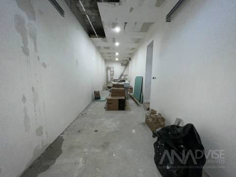 Apartamento T1+1 Venda em Cavernães,Viseu