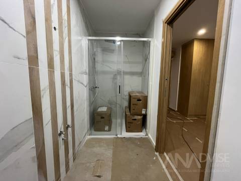 Apartamento T1+1 Venda em Cavernães,Viseu