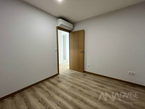 Apartamento T1+1 Venda em Cavernães,Viseu