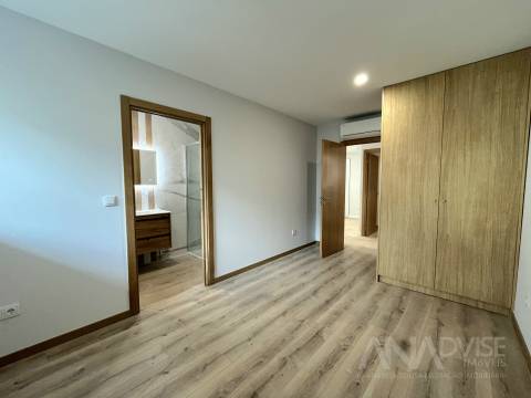 Apartamento T1+1 Venda em Cavernães,Viseu