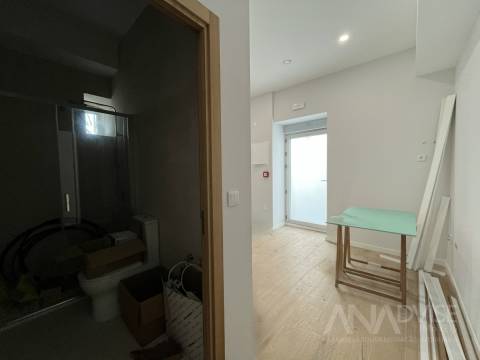 Apartamento T1+1 Venda em Cavernães,Viseu