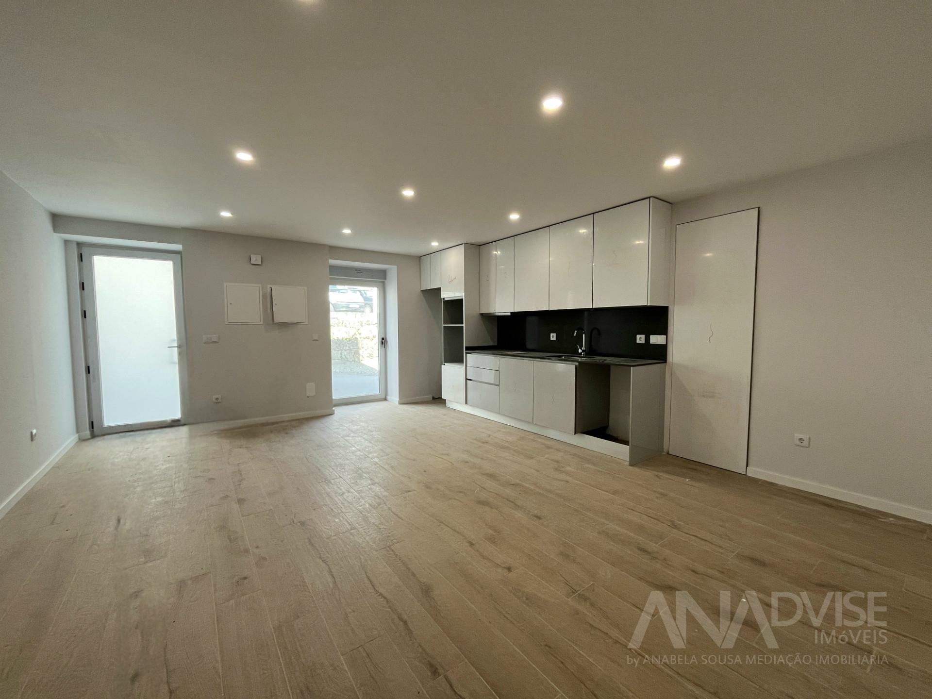 Apartamento T1+1 Venda em Cavernães,Viseu