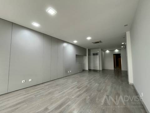 Escritório  Arrendamento em Viseu,Viseu