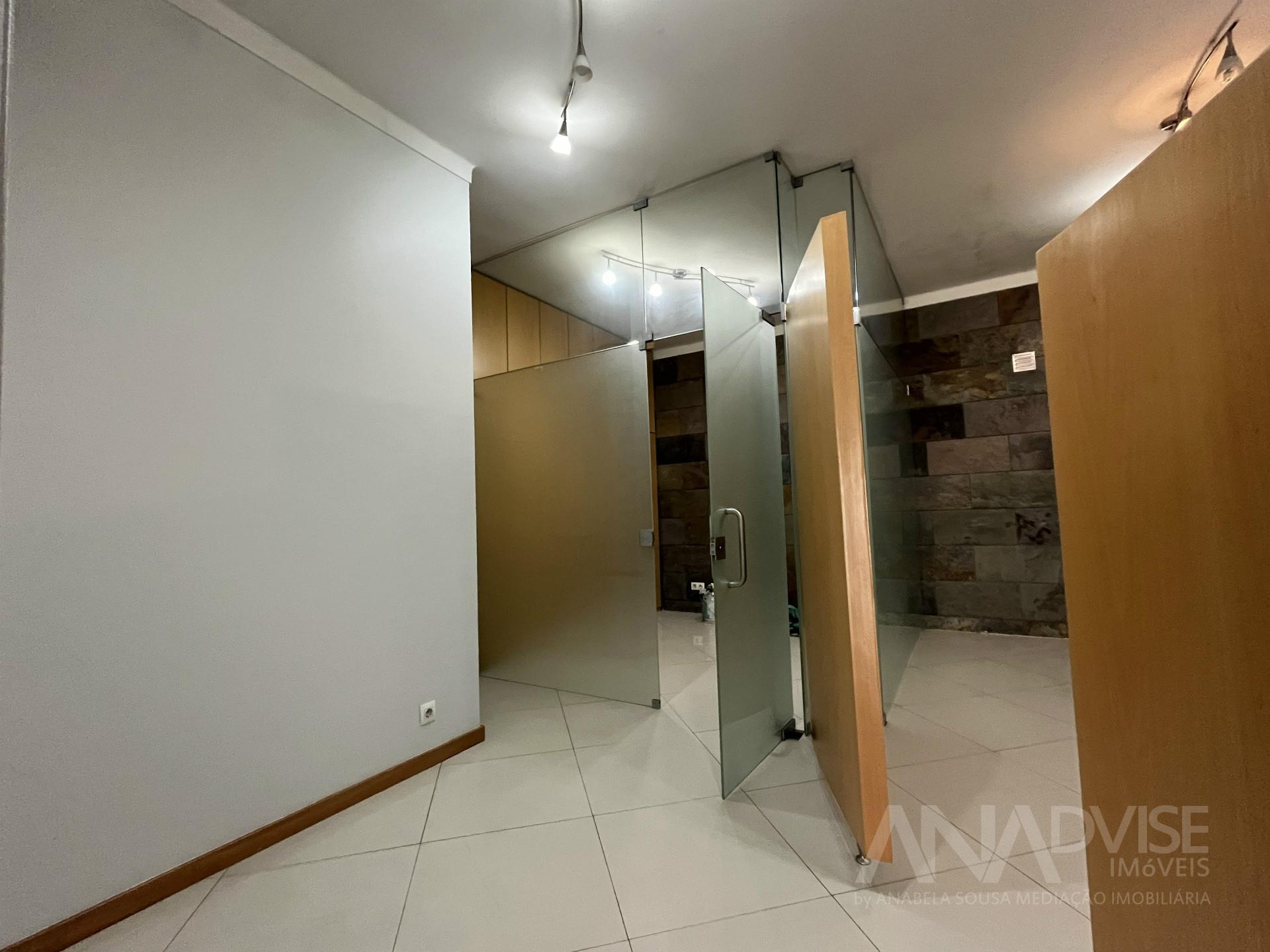 Escritório  Arrendamento em Viseu,Viseu