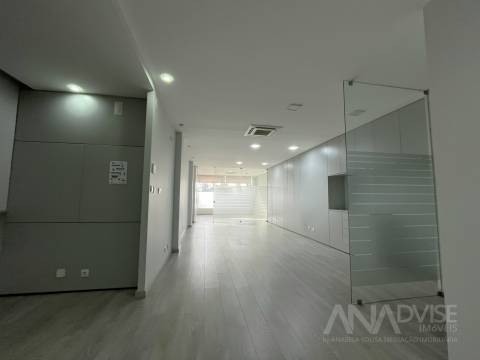 Escritório  Arrendamento em Viseu,Viseu