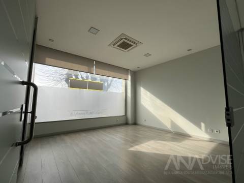 Escritório  Arrendamento em Viseu,Viseu