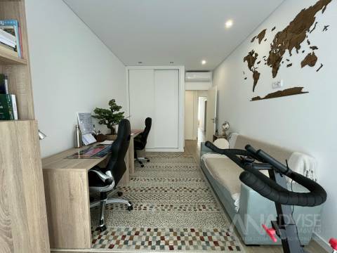 Apartamento T3 Venda em Repeses e São Salvador,Viseu