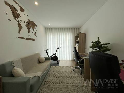 Apartamento T3 Venda em Repeses e São Salvador,Viseu