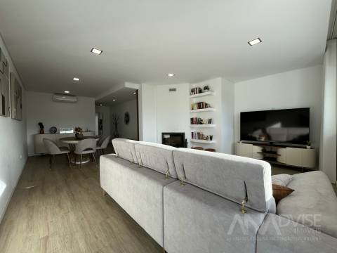 Apartamento T3 Venda em Repeses e São Salvador,Viseu