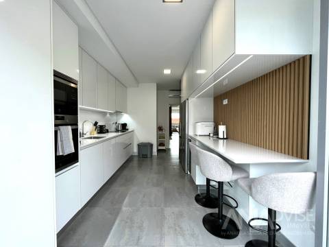 Apartamento T3 Venda em Repeses e São Salvador,Viseu