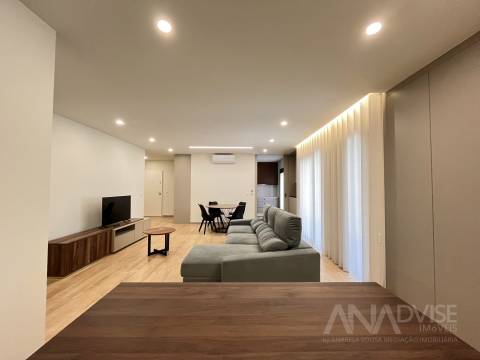 Apartamento T2 Arrendamento em Viseu,Viseu