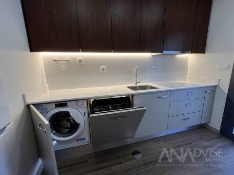 Apartamento T2 Arrendamento em Viseu,Viseu