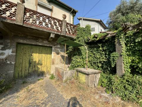 Moradia Rústica T4 Venda em São Cipriano e Vil de Souto,Viseu